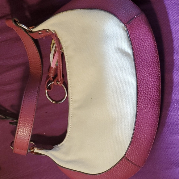 Pretty Purse 👛 - Picture 5 of 10